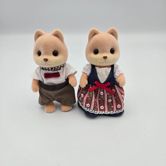Calico Critters Caramel Dog Family, Set of 4 Collectible Doll Figures - Picture 2 of 5